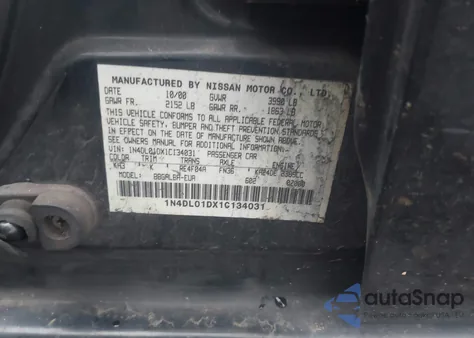 1995 Nissan Maxima Gle/Gxe/Se z USA, uszkodzony, nr VIN JN1CA21D2ST011822